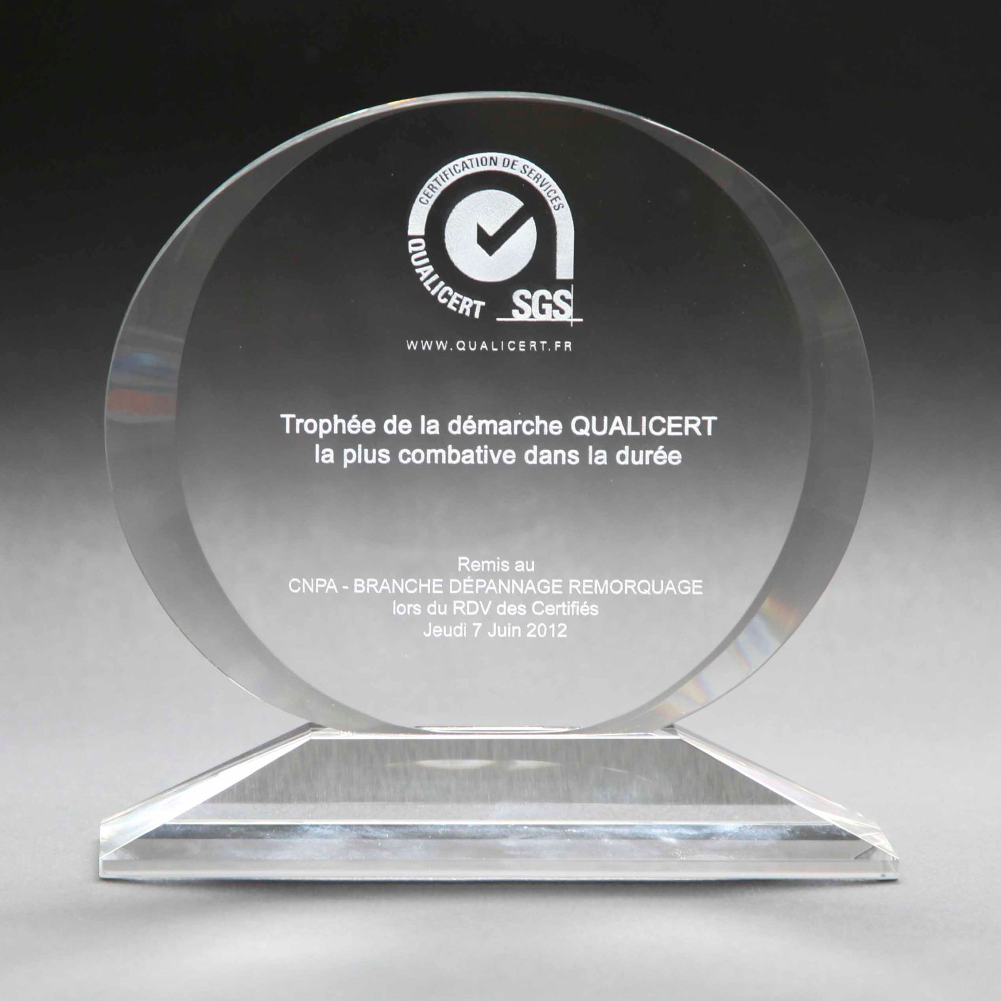 Round glass trophy with engraving Awards In Glass
